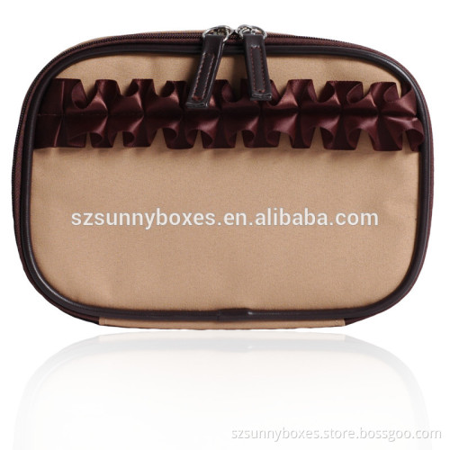 Custom Women fashion 2017 travel cosmetic bag with zipper